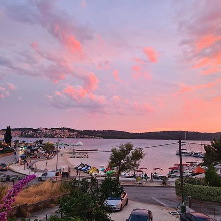 Apartman Simac Okrug Gornji Trogir Extérieur photo