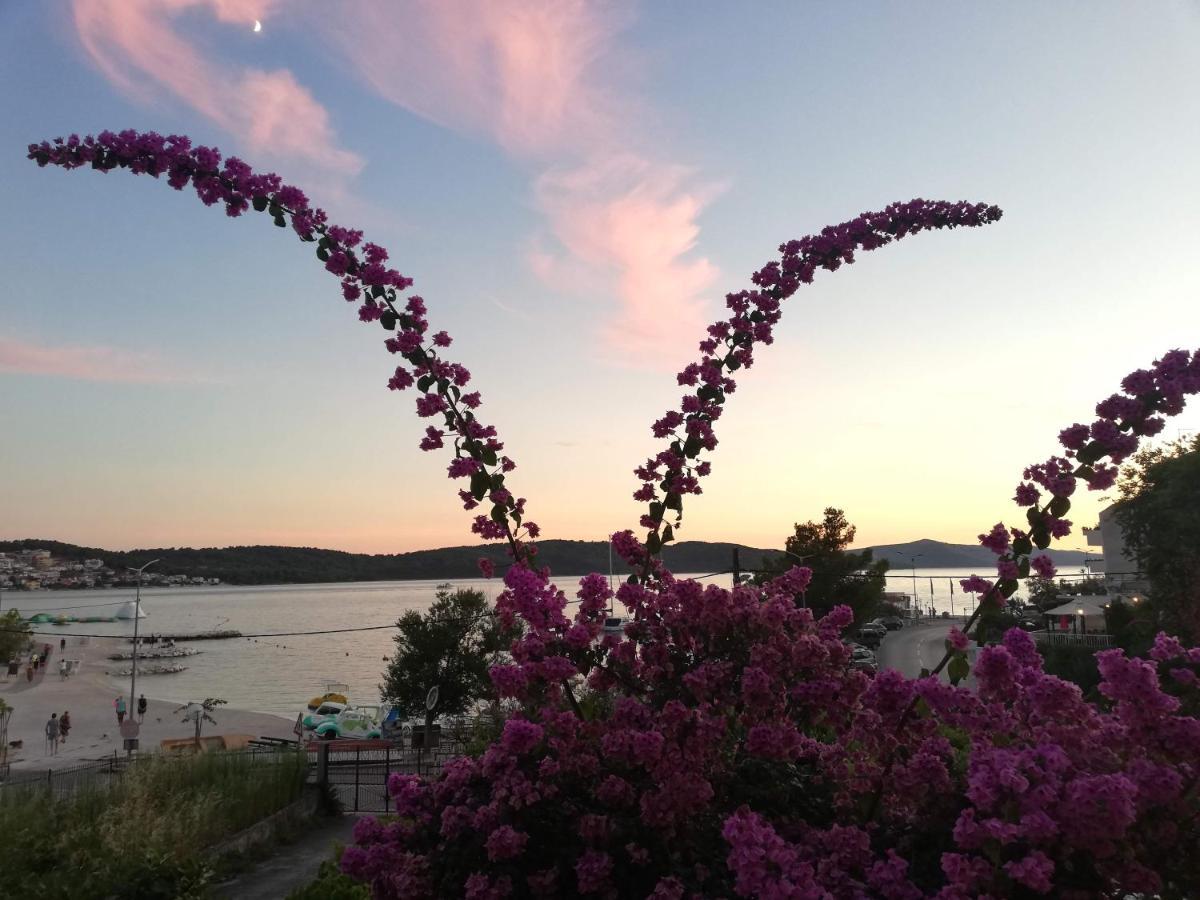 Apartman Simac Okrug Gornji Trogir Extérieur photo